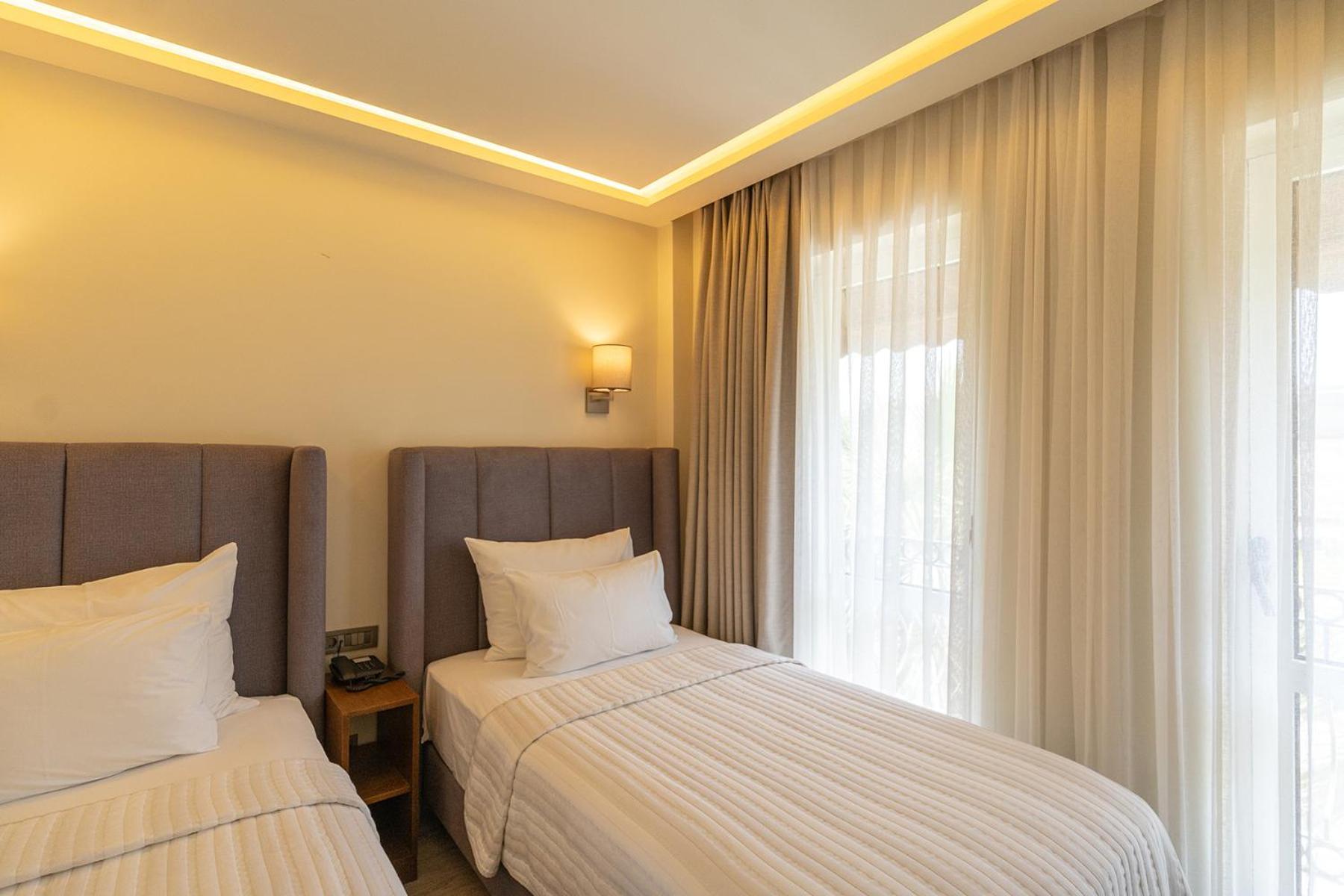 Casa Luna Hotel - Adult Only Alacati Exterior photo