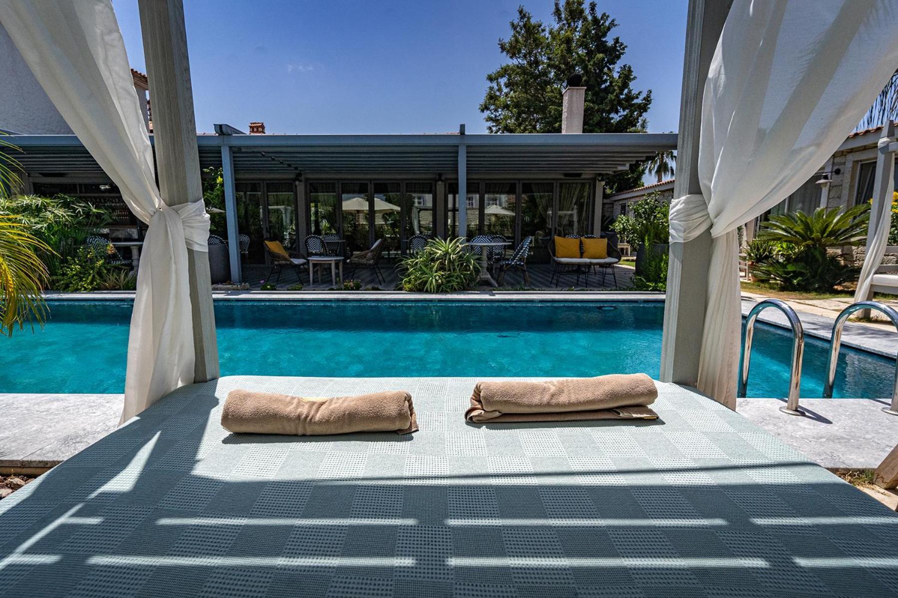 Casa Luna Hotel - Adult Only Alacati Exterior photo